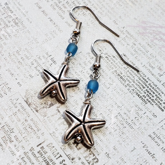 Seastar Earrings - Picture 3 of 5